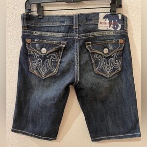 Mek Denim Oaxaca Bermuda Blue Shorts
Size 26
